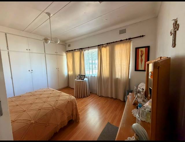 3 BEDROOM HOUSE FOR SALE IN REWLATCH